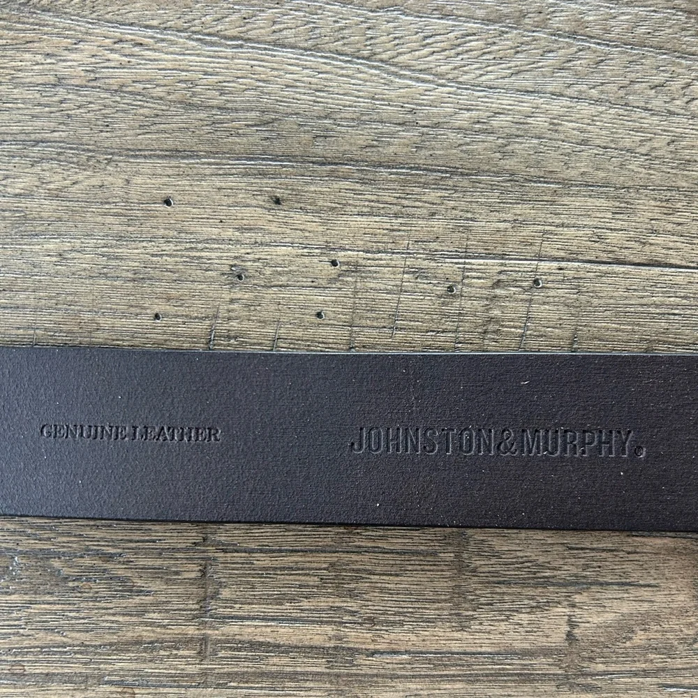 Johnston & Murphy Men's Brown Leather Belt Size 42